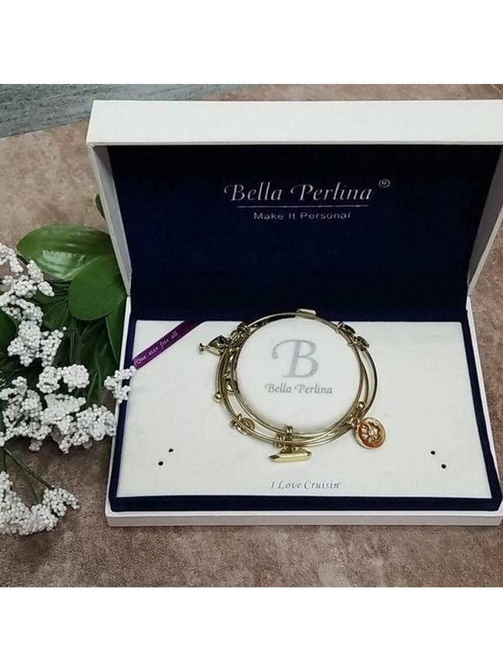 Bella Perlina ‘I Love Cruisin’ gold toned bangle charm bracelets One Size